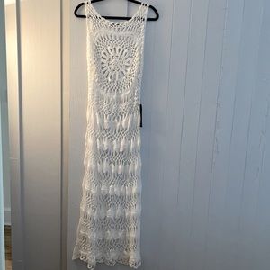 FLOOR LENGTH BEACH COVER UP